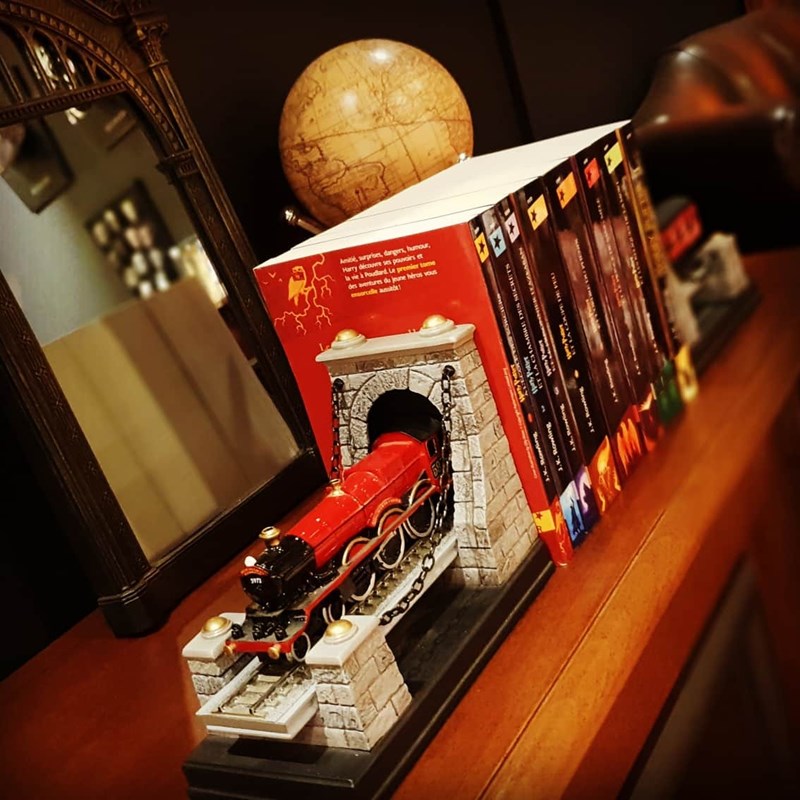 Serre-livres Poudlard Express - Noble Collection - Harry Potter