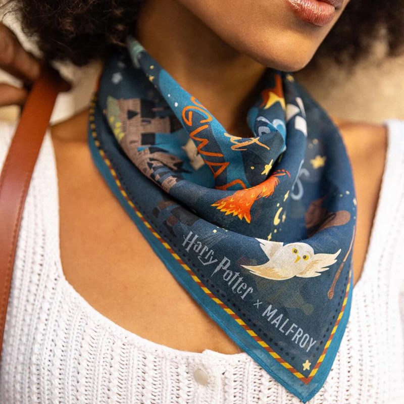 Carré en coton et soie 45, Harry Potter, Magie à Poudlard