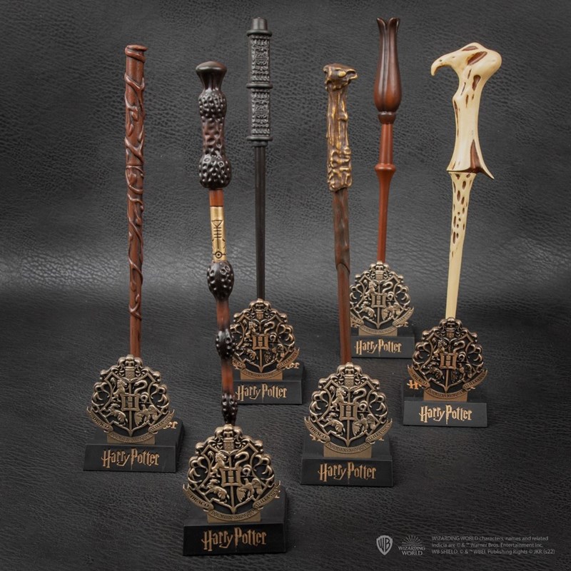 Stylo baguette sur socle Albus Dumbledore