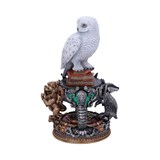 FIGUK8TN09_2_posture-figurine-hedwige-embleme-4-maisons-poudlard-nemesis-harry-potter1.jpg