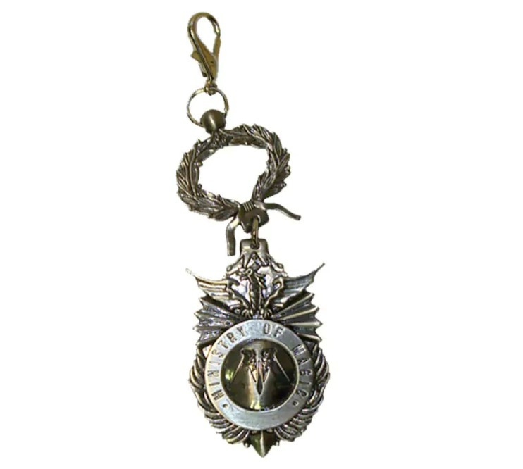 porte cle ministere de la magie harry potter noble collection