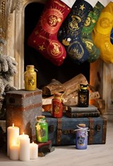 CHAU3WSX7Y_3_decoration-noel-harry-potter_1.jpg