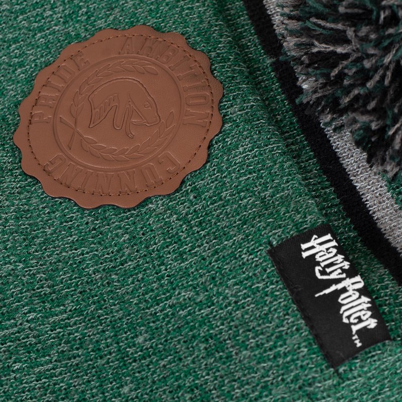 Bonnet Serpentard rayé à pompom - Harry Potter