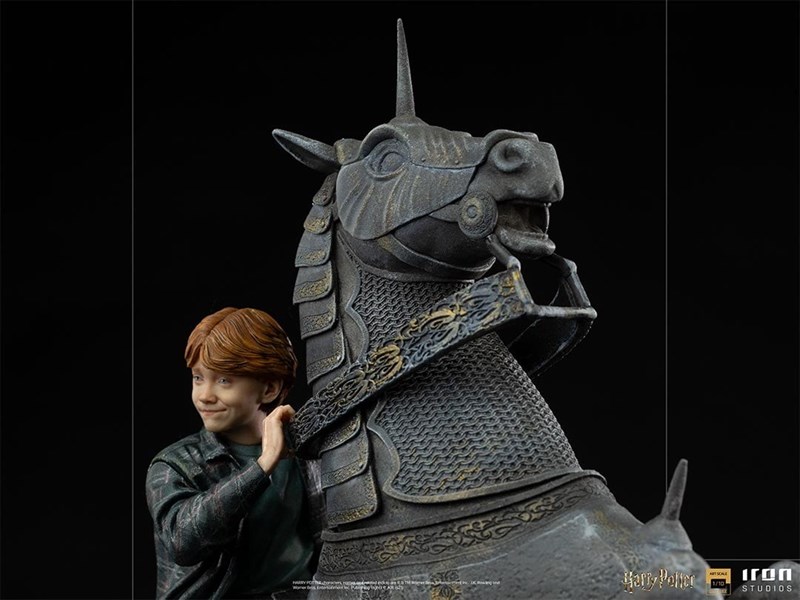 Statuette Deluxe Art Scale 1/10 Ron Weasley at the Wizard Chess