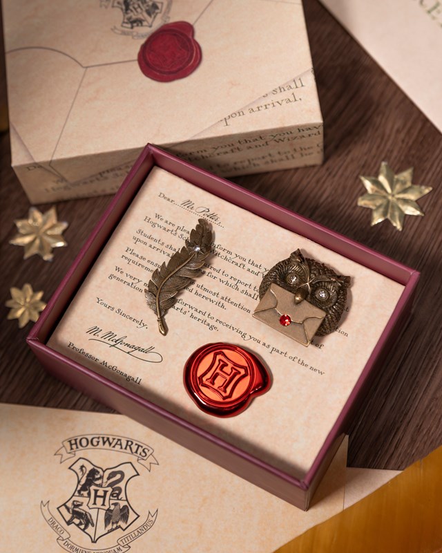 Set 3 pin's Lettre acceptation Harry Potter - MinaLima - 25 Ans de Magie