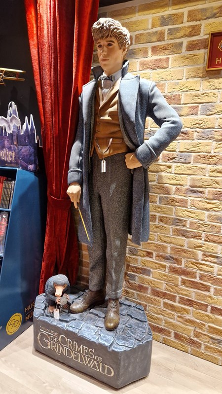 MODÈLE D'EXPO Statue 1:1 Norbert Dragonneau éd. lim. 444 ex. - Les Animaux Fantastiques