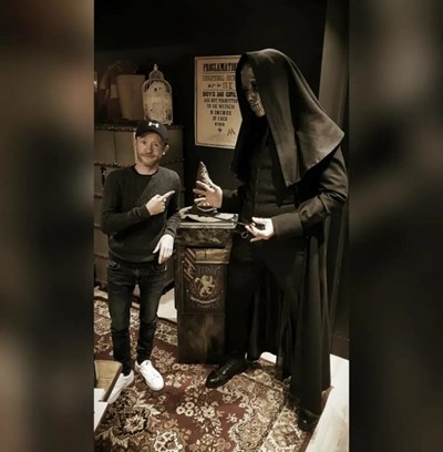 dedicace-harry-potter-chez-les-4-maisons-boutique-harry-potter-liege-belgique4